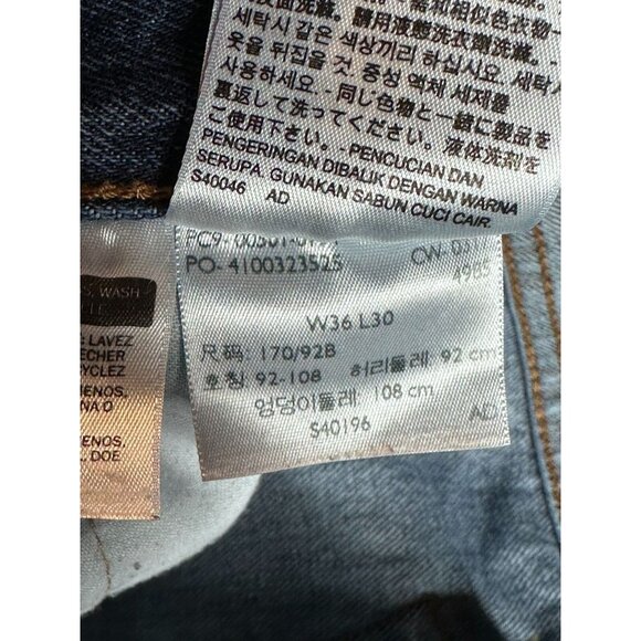 Levis Jean 501 Button Fly Mens Straight Legs Blue Med Wash Size 36/30 *Read - Picture 4 of 12